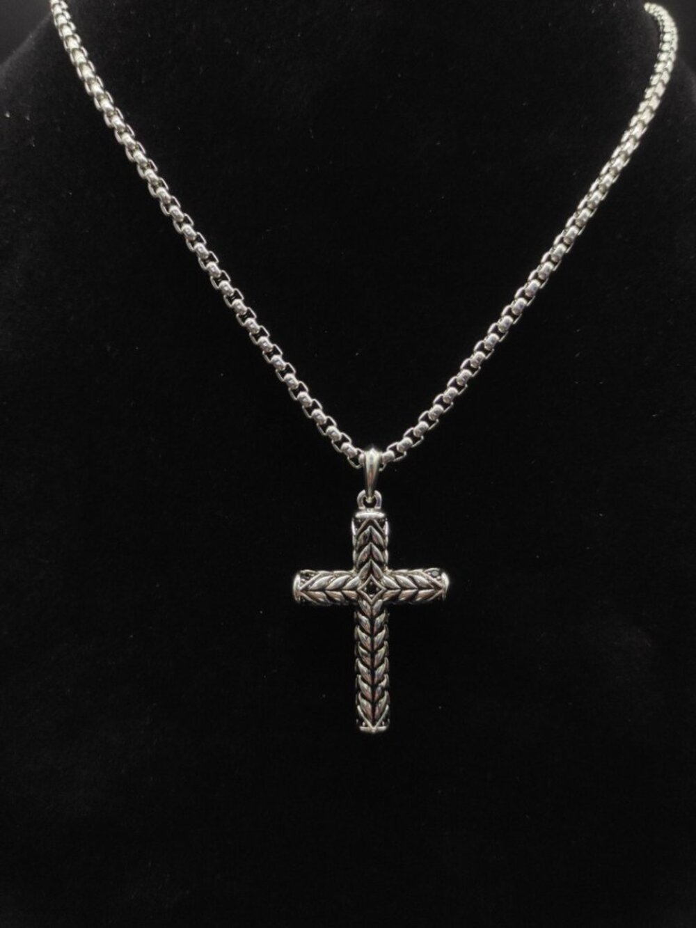 David Yurman Chevron Cross Black Diamond Necklace - Picture 8 of 9